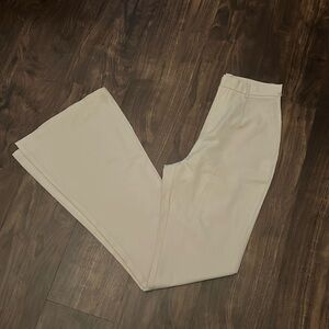 Cream Prettylittlething Wide Leg Pants